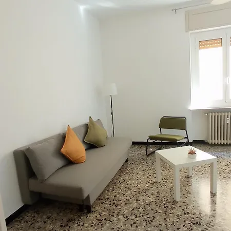 Nizza Lejlighed Acqui Terme